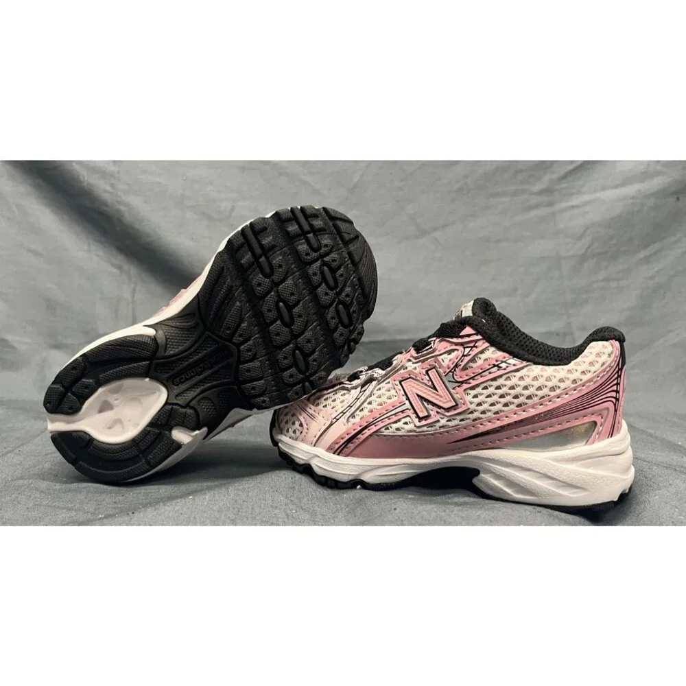 New Balance Toddlers Sneakers IZ740DK Lace Up Pink Size 9 NEW NO BOX! - Picture 2 of 10